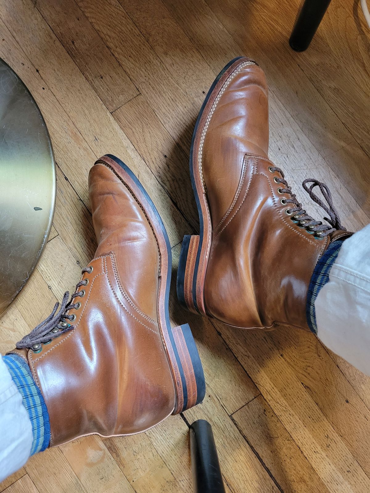 Photo by tlmader on September 25, 2021 of the Flame Panda Service Boot in Horween Bourbon Shell Cordovan.