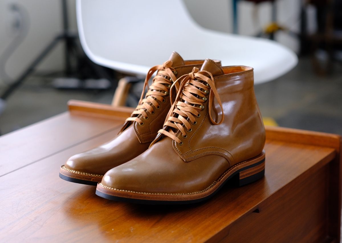 Photo by tlmader on May 20, 2021 of the Flame Panda Service Boot in Horween Bourbon Shell Cordovan.