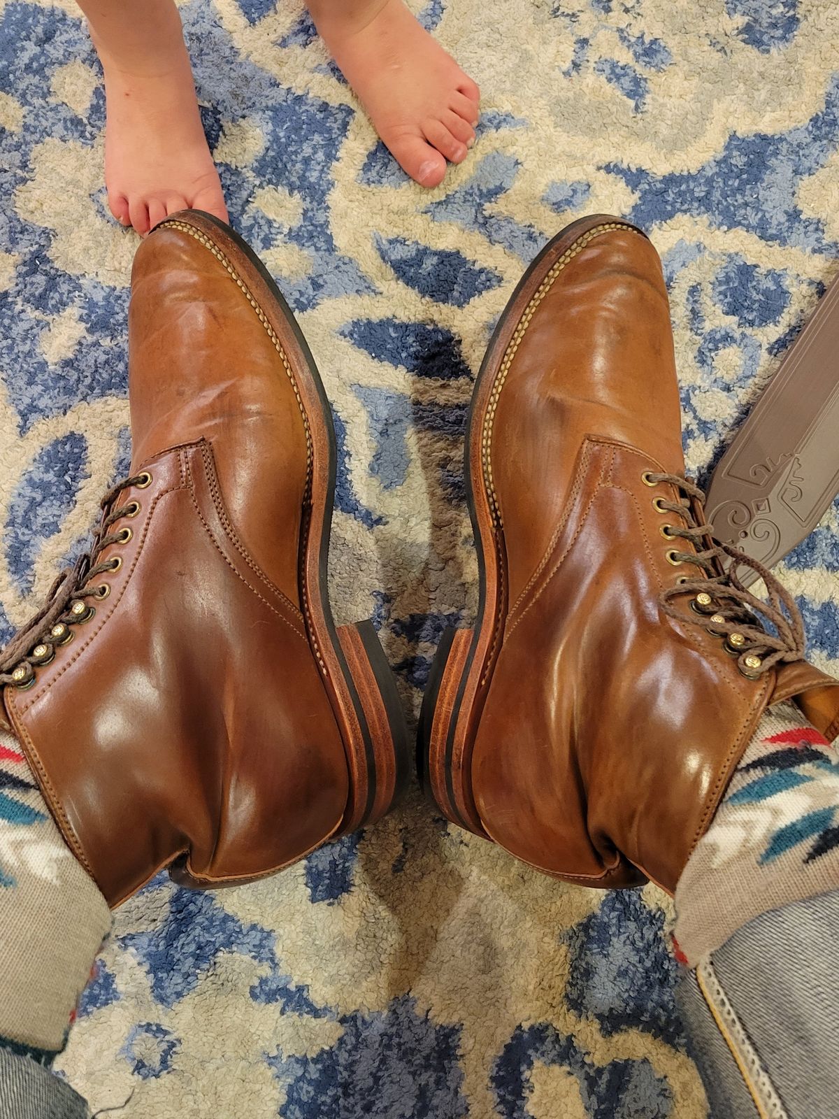 Photo by tlmader on December 24, 2021 of the Flame Panda Service Boot in Horween Bourbon Shell Cordovan.