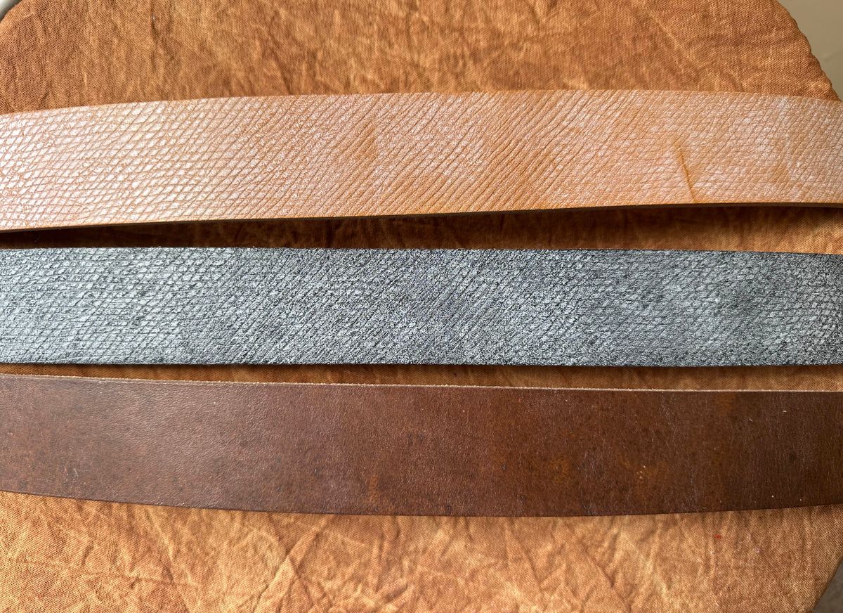 Photo by tlmader on September 4, 2025 of the Titletown Goods Garrison Belt in J&FJ Baker Natural Cross Hatch Bridle.