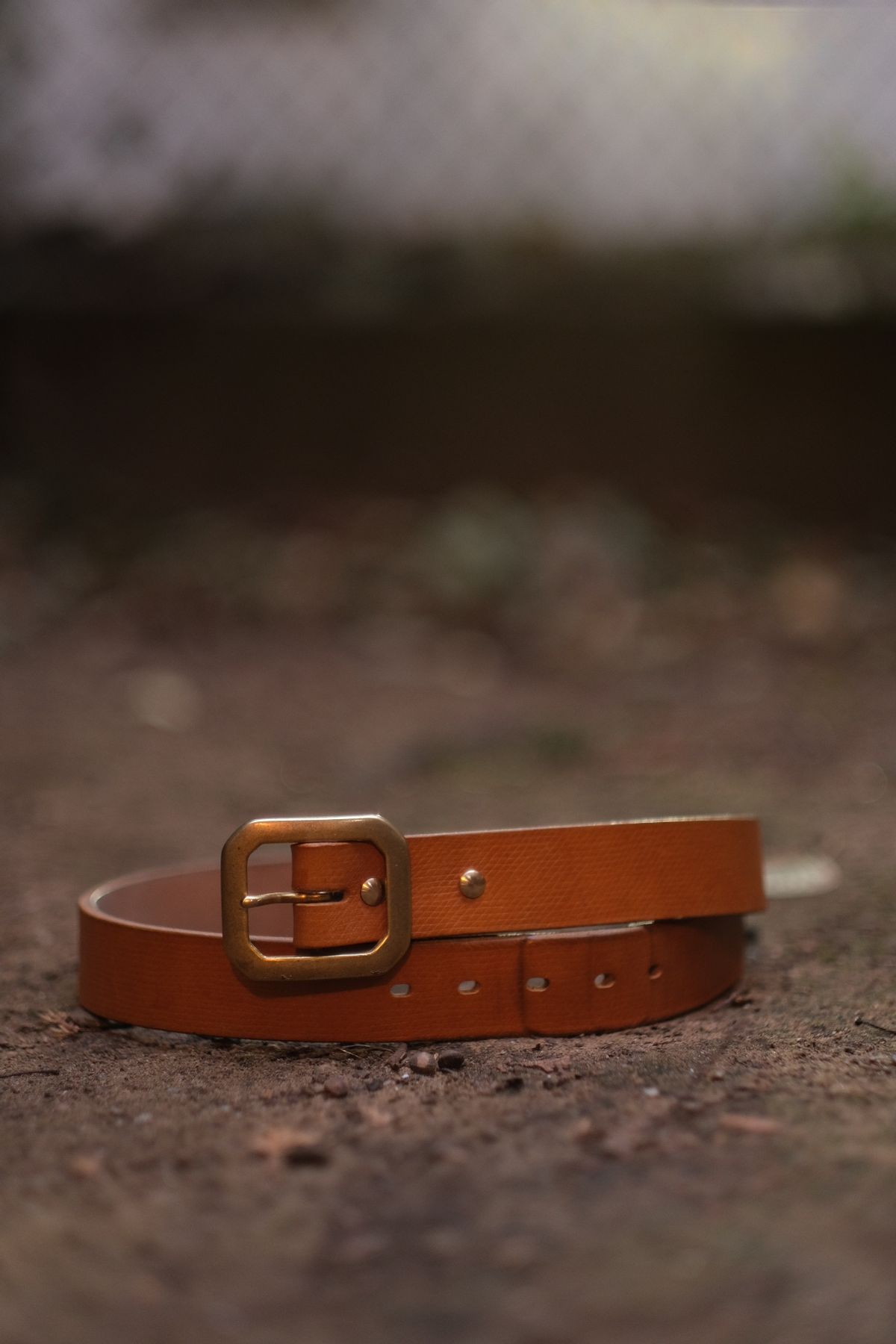 Photo by tlmader on November 5, 2025 of the Titletown Goods Garrison Belt in J&FJ Baker Natural Cross Hatch Bridle.