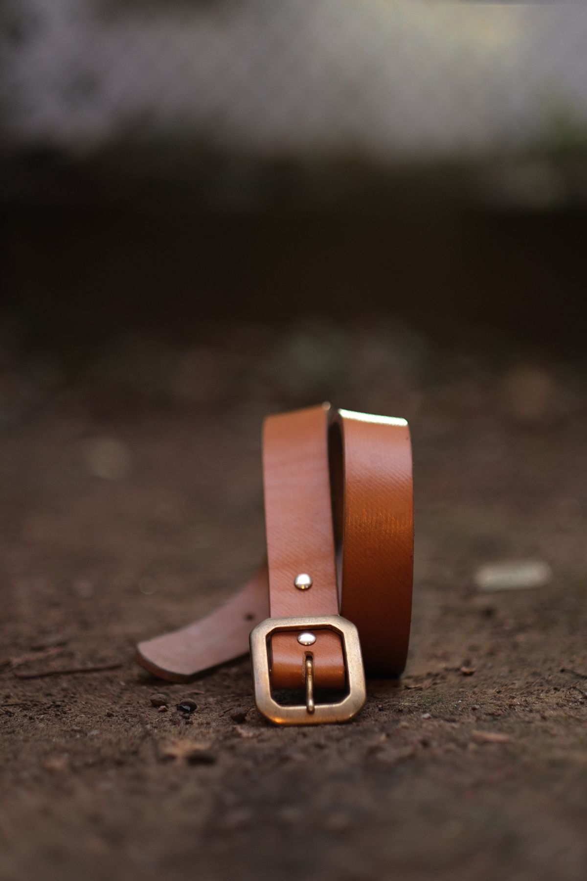 Photo by tlmader on November 5, 2025 of the Titletown Goods Garrison Belt in J&FJ Baker Natural Cross Hatch Bridle.