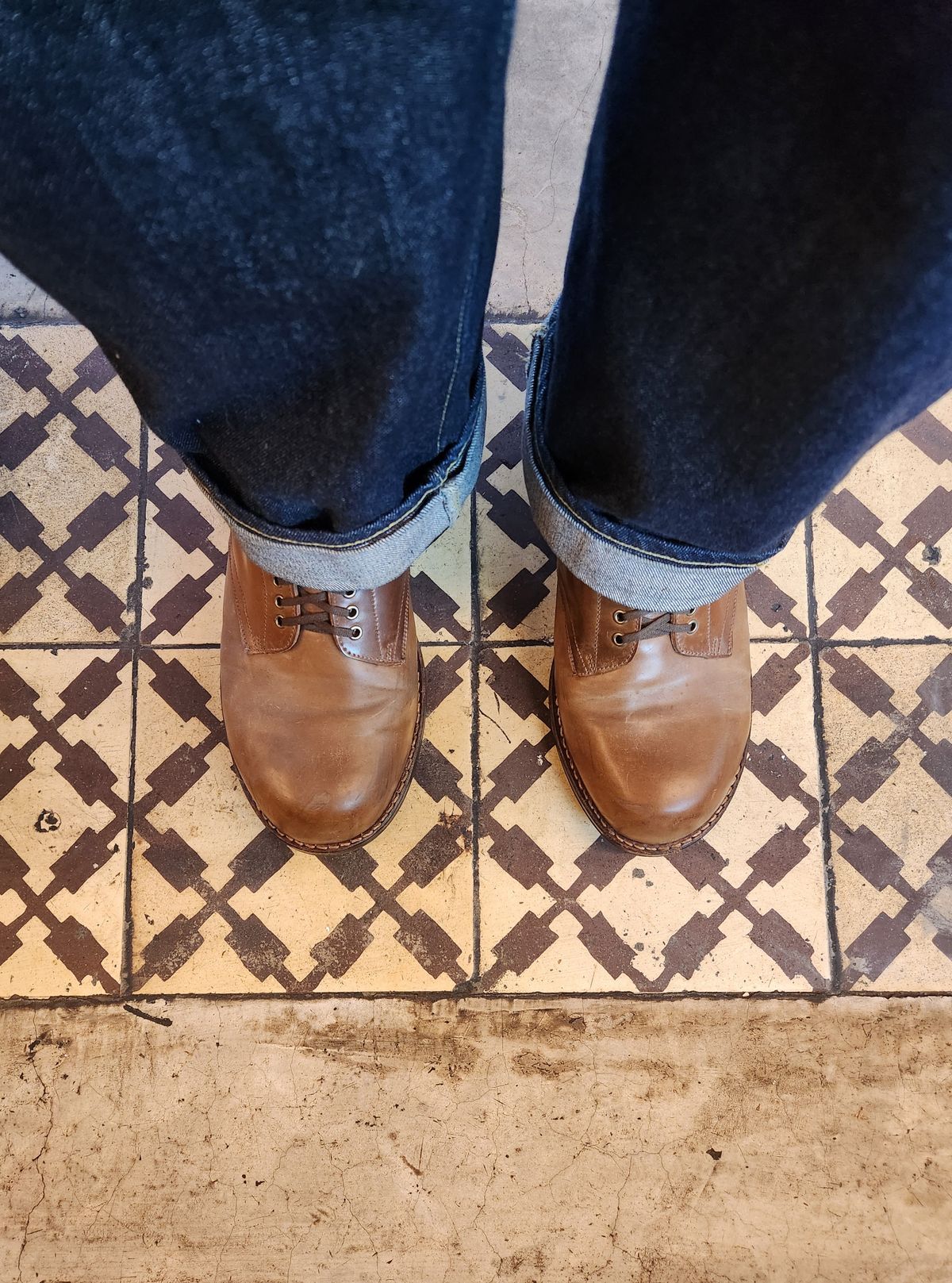 Photo by tlmader on December 9, 2023 of the Julian Boots Madison in Horween Bourbon Shell Cordovan.