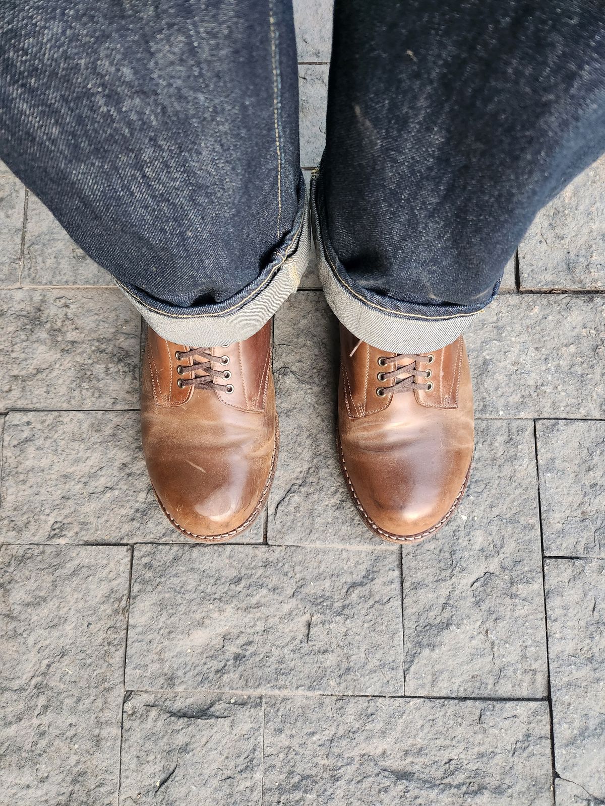 Photo by tlmader on January 16, 2024 of the Julian Boots Madison in Horween Bourbon Shell Cordovan.