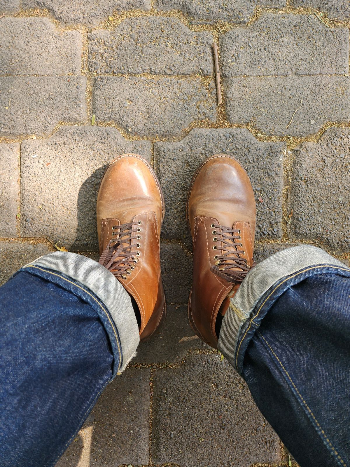 Photo by tlmader on January 28, 2024 of the Julian Boots Madison in Horween Bourbon Shell Cordovan.