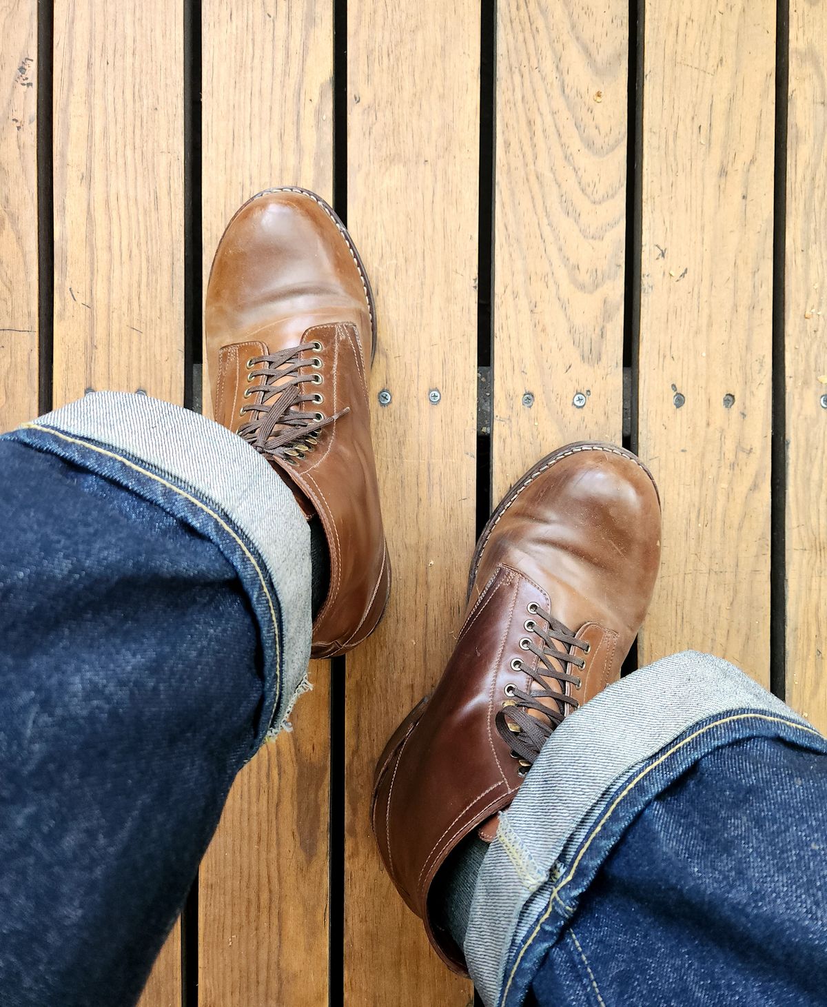 Photo by tlmader on February 24, 2024 of the Julian Boots Madison in Horween Bourbon Shell Cordovan.