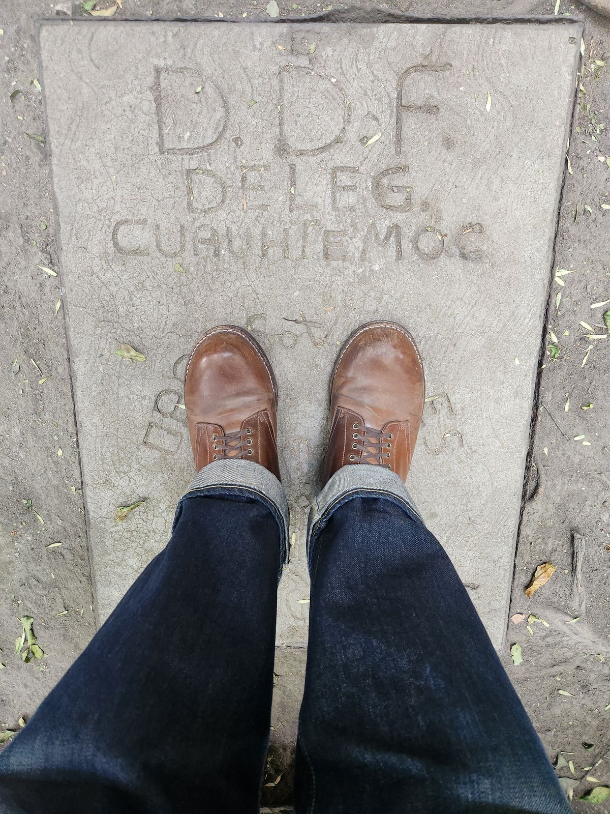 Photo by tlmader on March 30, 2024 of the Julian Boots Madison in Horween Bourbon Shell Cordovan.