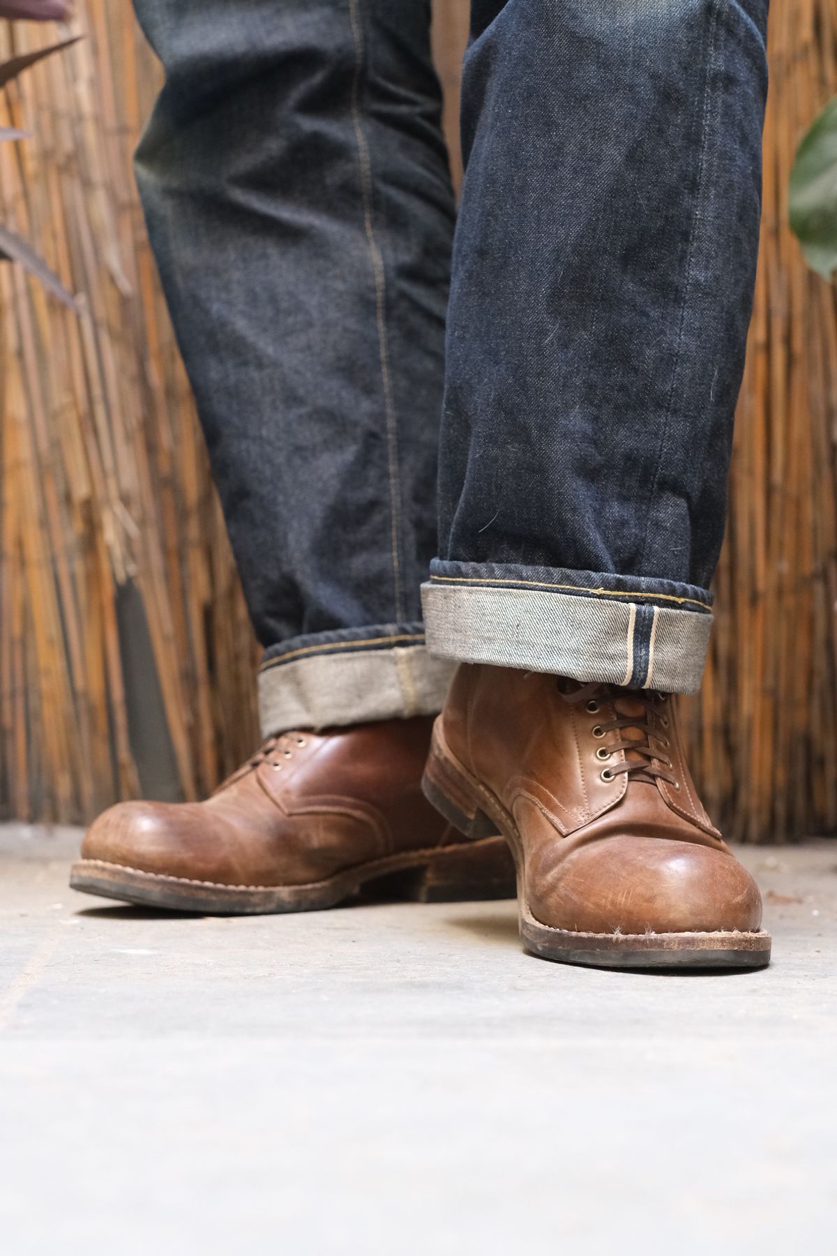 Photo by tlmader on April 5, 2024 of the Julian Boots Madison in Horween Bourbon Shell Cordovan.