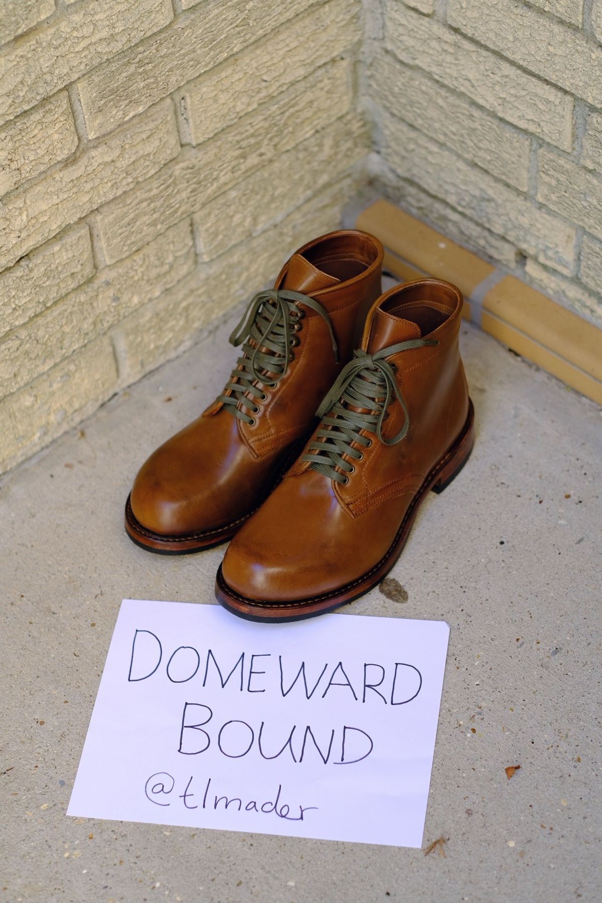 Photo by tlmader on October 9, 2023 of the Julian Boots Madison in Horween Bourbon Shell Cordovan.
