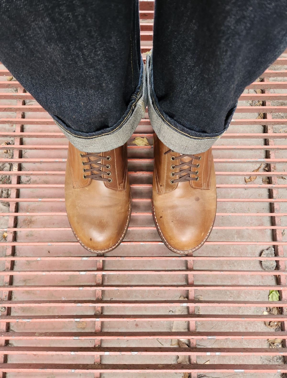 Photo by tlmader on December 5, 2023 of the Julian Boots Madison in Horween Bourbon Shell Cordovan.