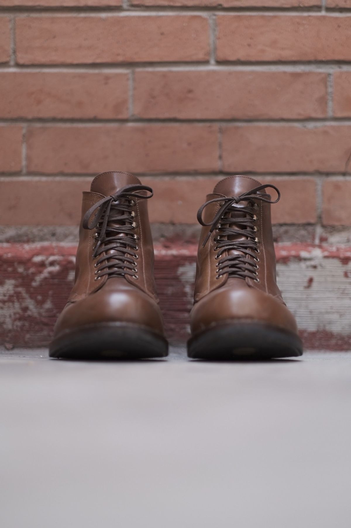 Photo by tlmader on December 6, 2023 of the Julian Boots Madison in Horween Bourbon Shell Cordovan.