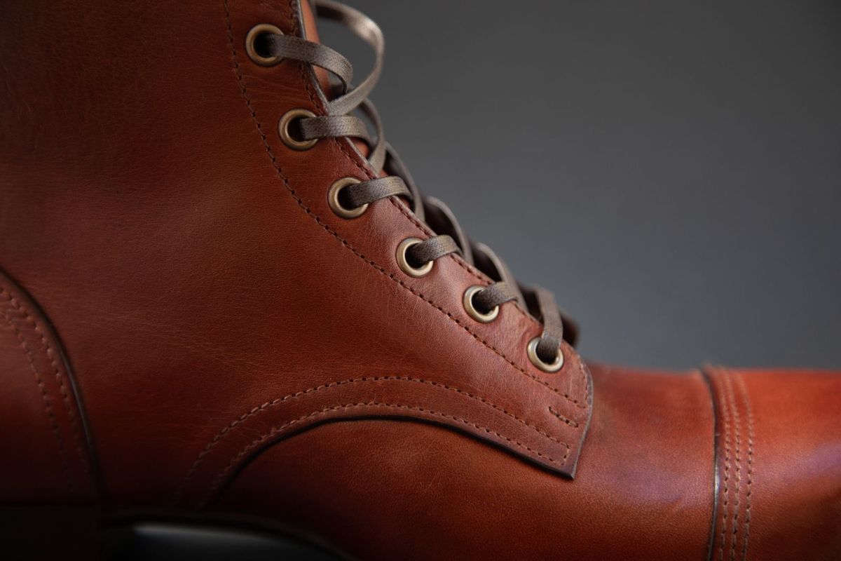 Photo by tlmader on April 11, 2025 of the Jorge Guadarrama Custom Model in LeFarc Cognac Argos.