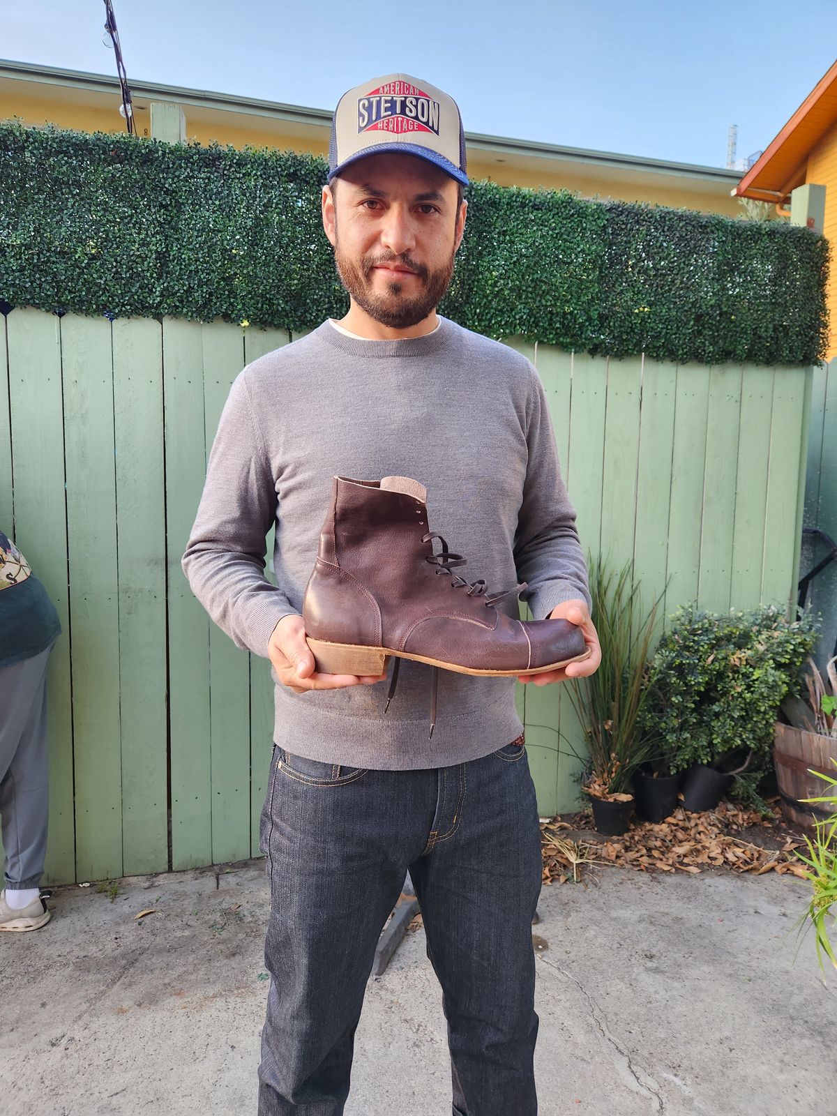 Photo by tlmader on May 28, 2024 of the Jorge Guadarrama Custom Model in LeFarc Cognac Argos.