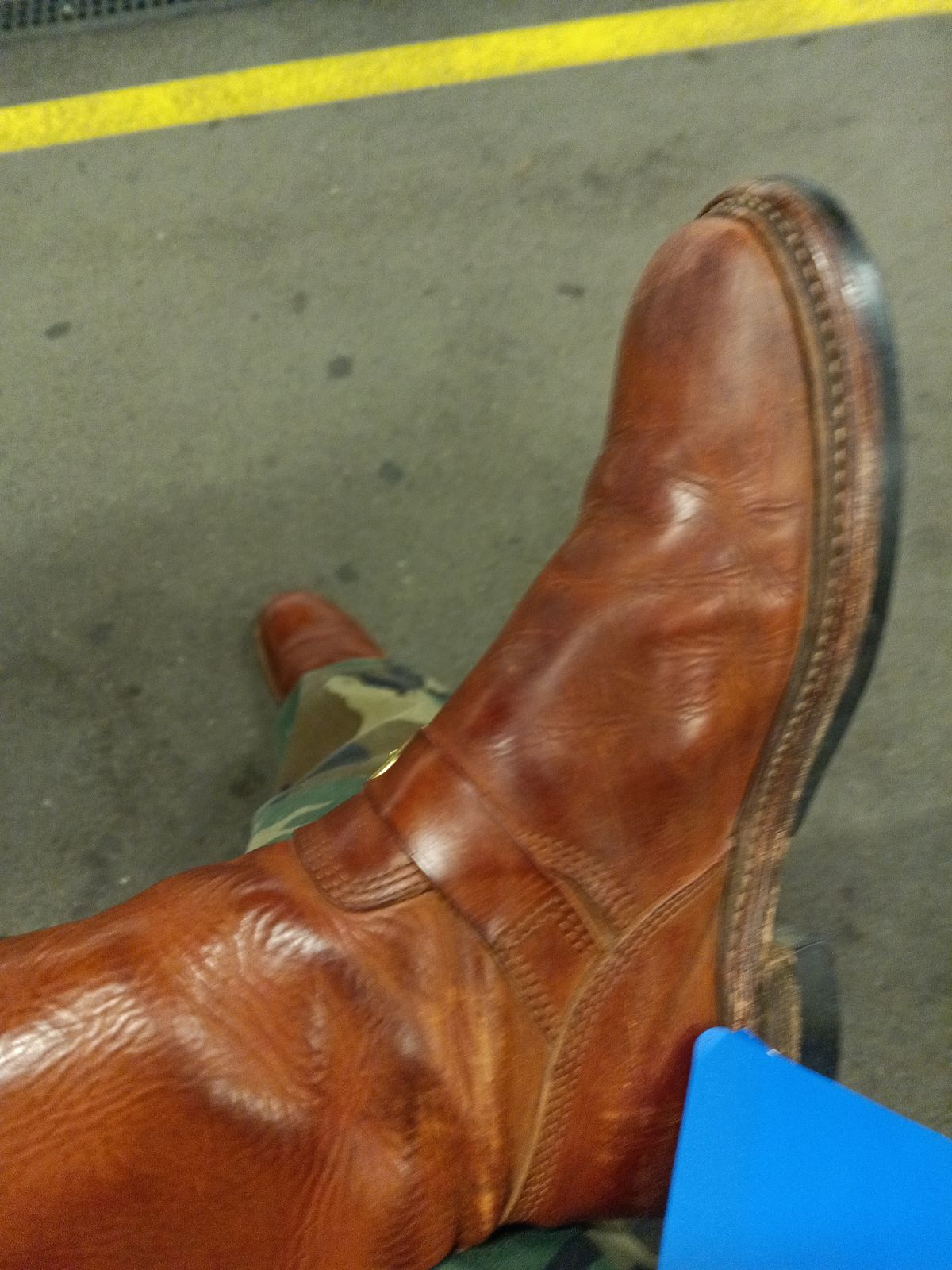Photo by Legroch on October 3, 2023 of the John Lofgren Wabash Engineer Boots in Badalassi Carlo Cognac Minerva.