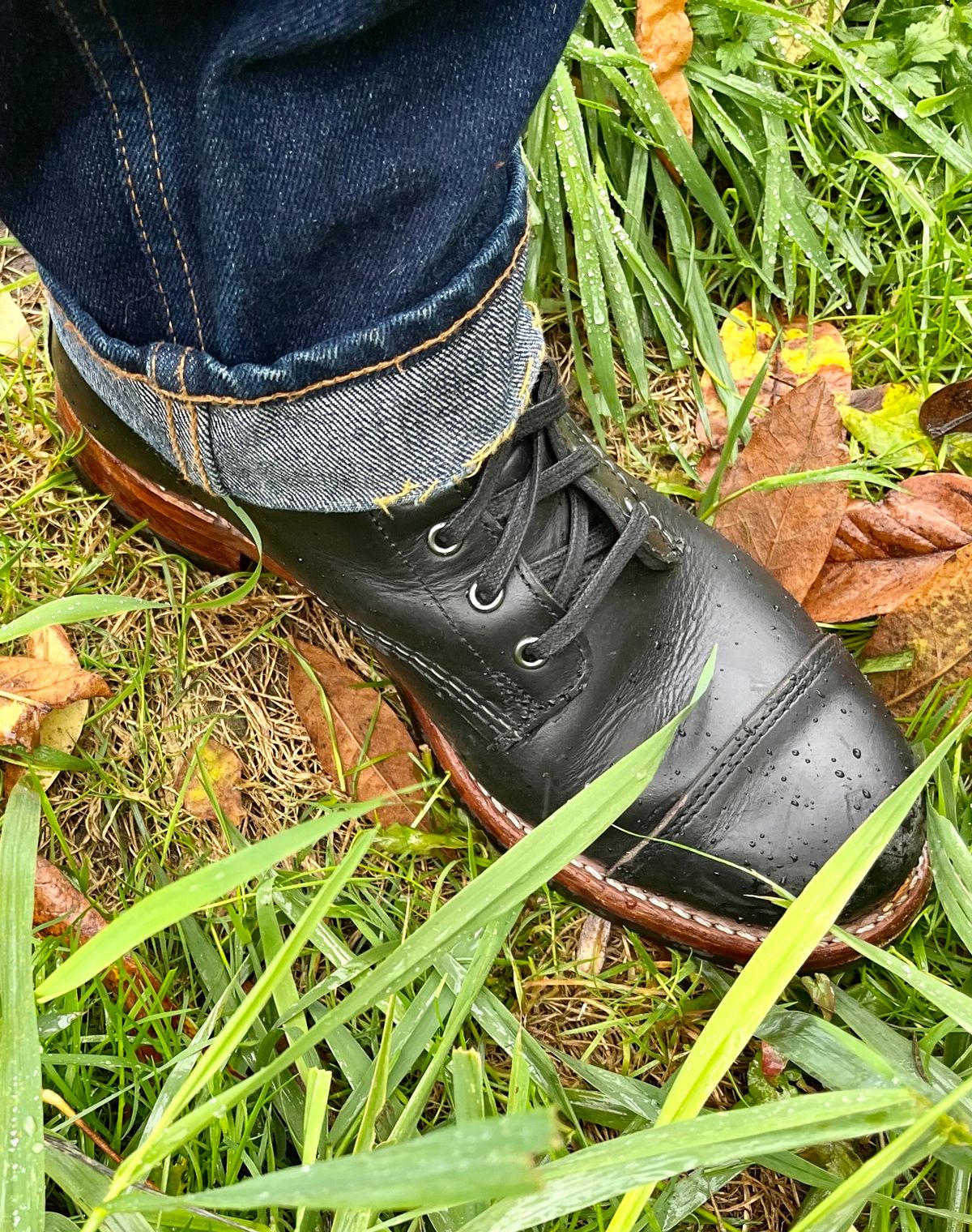 Photo by jenr.l.good on November 4, 2022 of the Wolverine 1000 Mile Cap-Toe Boot in Horween Black Chromexcel.