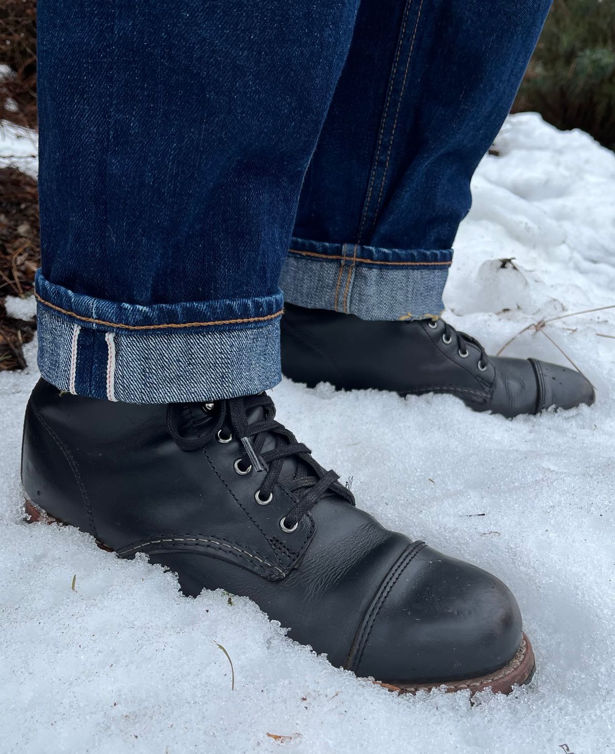 Photo by jenr.l.good on March 2, 2023 of the Wolverine 1000 Mile Cap-Toe Boot in Horween Black Chromexcel.