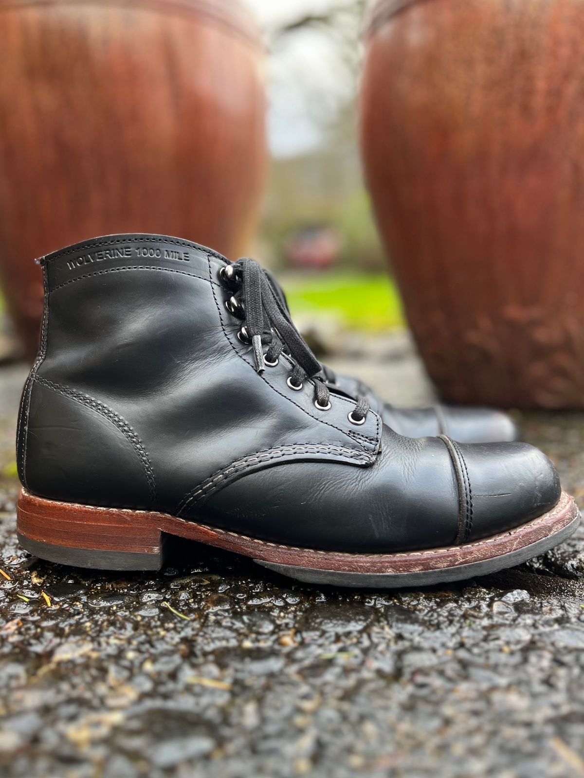 Photo by jenr.l.good on April 3, 2023 of the Wolverine 1000 Mile Cap-Toe Boot in Horween Black Chromexcel.