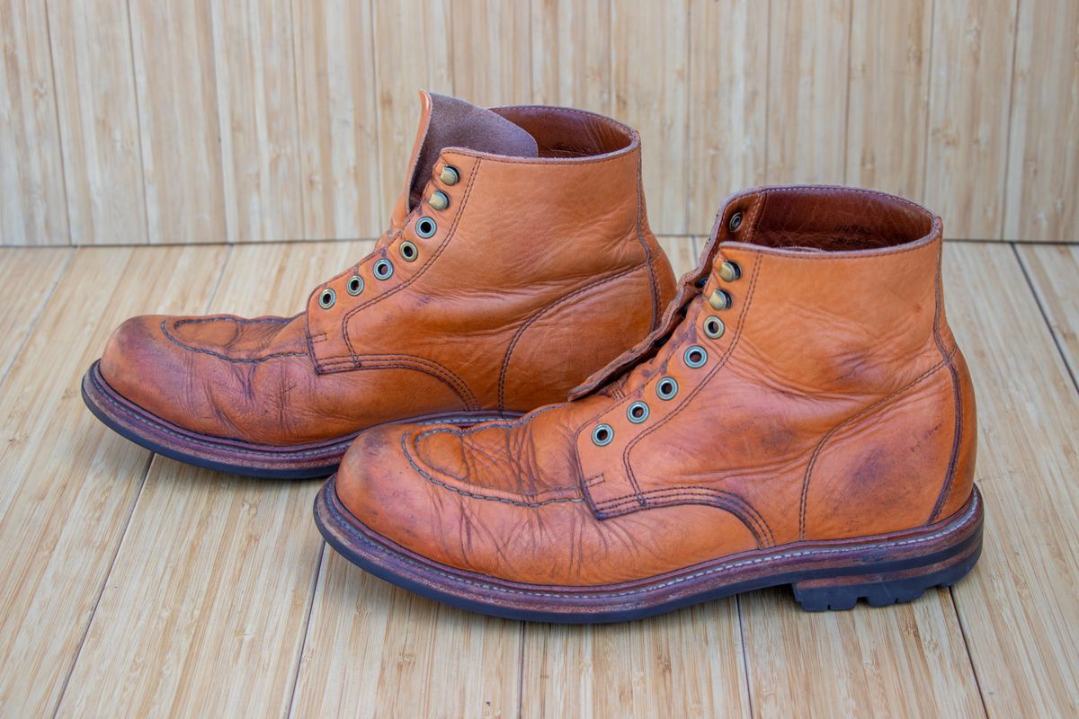 Photo by hhand on April 4, 2023 of the Grant Stone Brass Boot in Horween English Tan Essex.