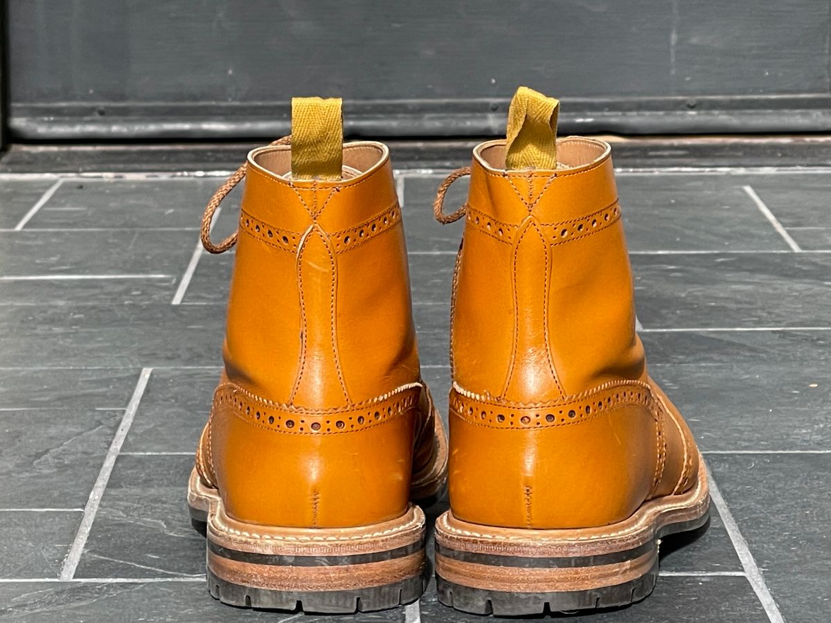 Photo by jack.mackrel on November 5, 2022 of the Tricker's Stow Country Boot in Acorn Antique.