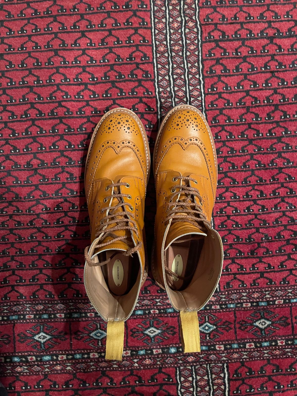 Photo by jack.mackrel on January 6, 2023 of the Tricker's Stow Country Boot in Acorn Antique.