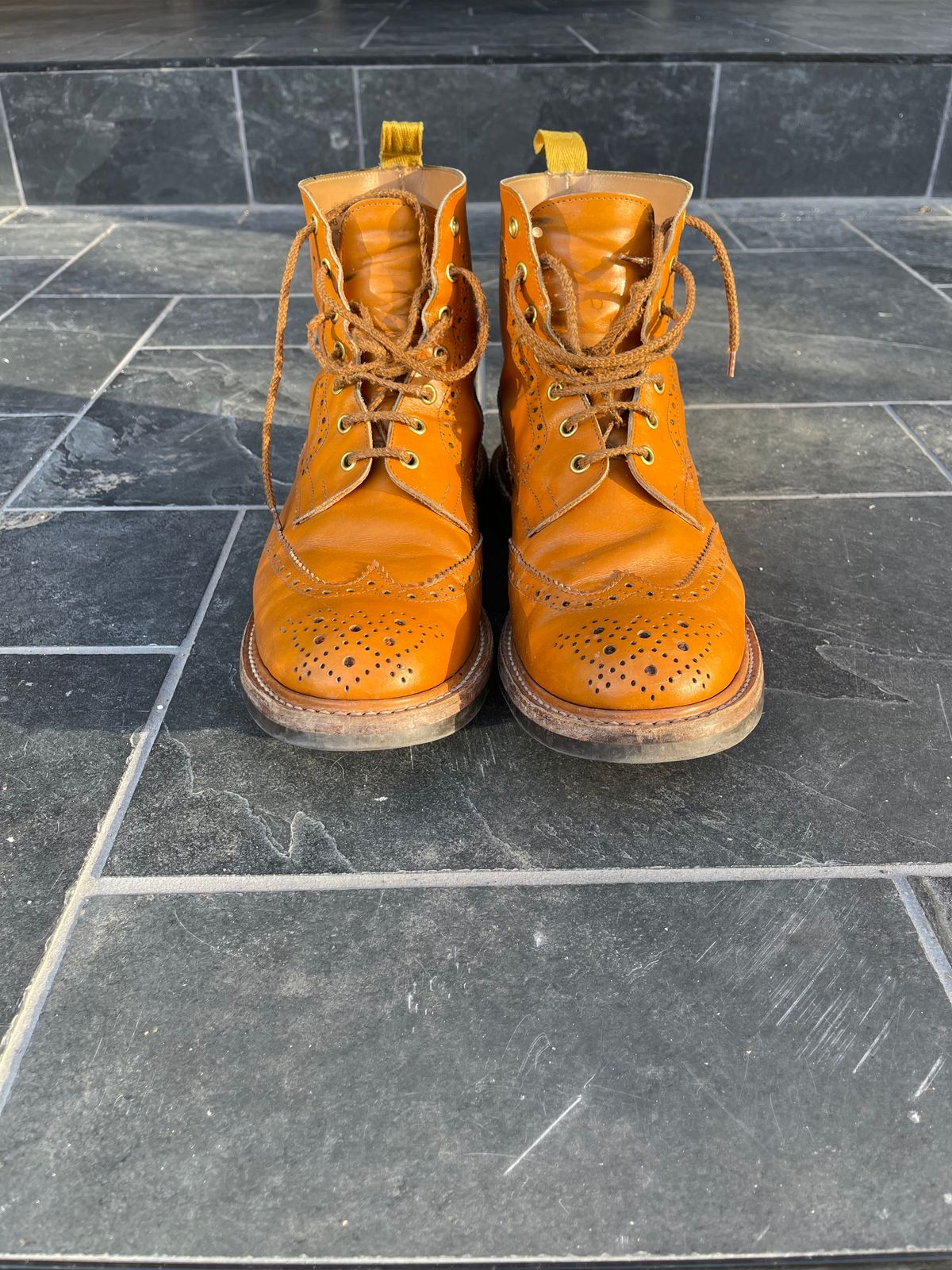 Photo by jack.mackrel on March 2, 2023 of the Tricker's Stow Country Boot in Acorn Antique.