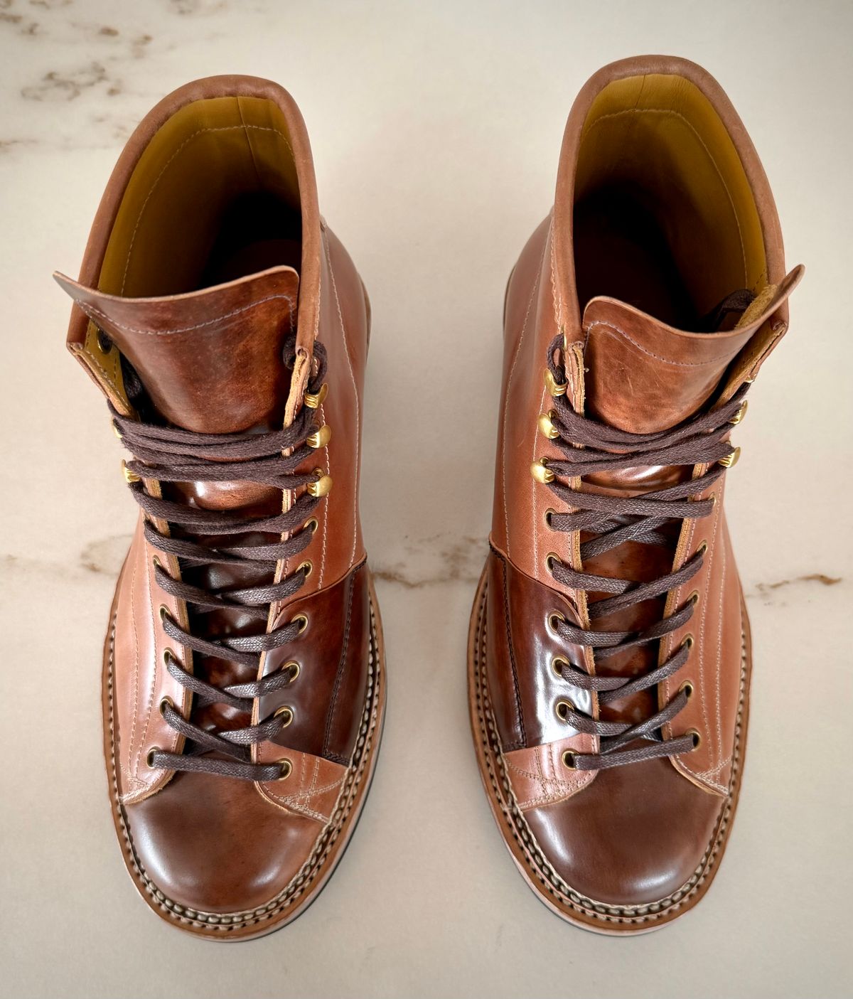 Photo by timdigo on October 8, 2024 of the Sagara Cordmaster in Rocado Unglazed Natural & Brown Marble Shell cordovan.
