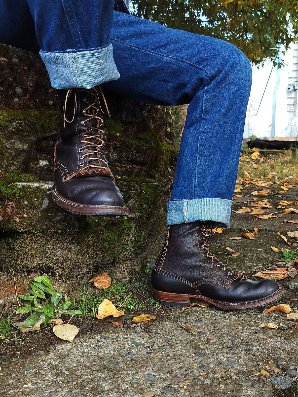 Photo by a1moyer on November 20, 2025 of the White's Custom Model in Horween Dark Brown Waxed Flesh & Seidel Brown Dress.