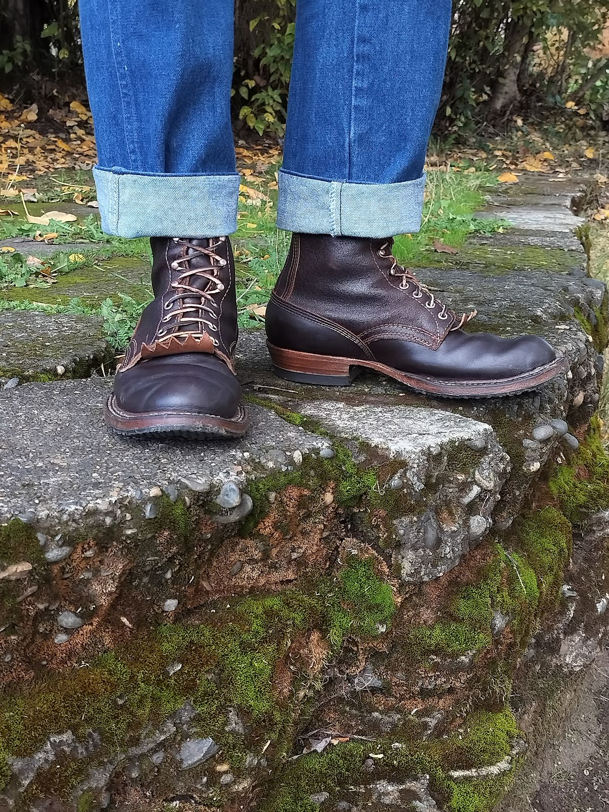 Photo by a1moyer on November 20, 2025 of the White's Custom Model in Horween Dark Brown Waxed Flesh & Seidel Brown Dress.