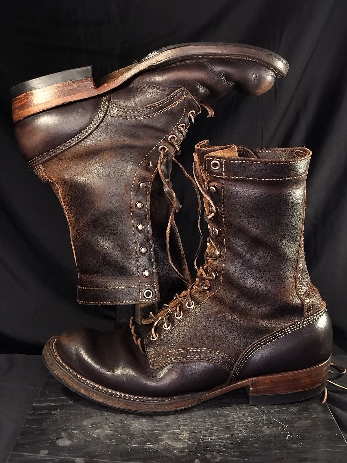 Photo by a1moyer on March 2, 2026 of the White's Custom Model in Horween Dark Brown Waxed Flesh & Seidel Brown Dress.