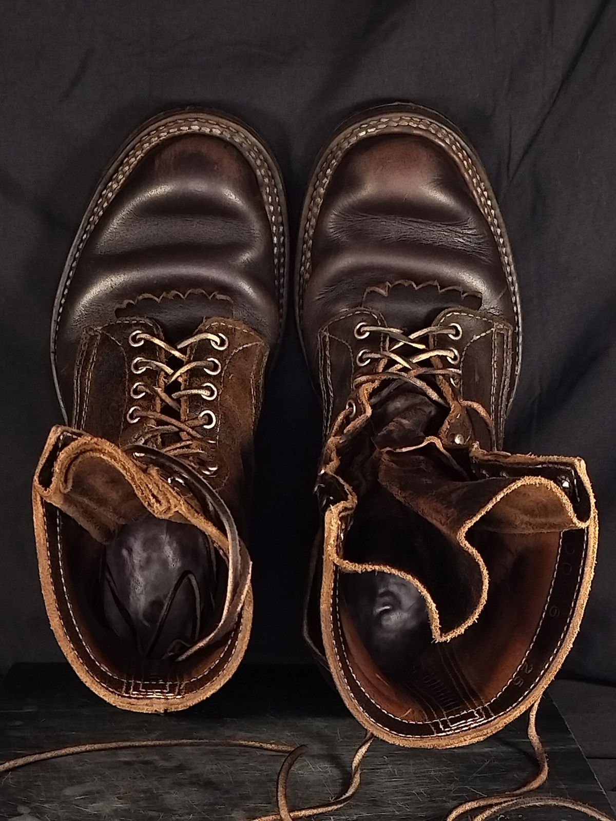 Photo by a1moyer on March 2, 2026 of the White's Custom Model in Horween Dark Brown Waxed Flesh & Seidel Brown Dress.