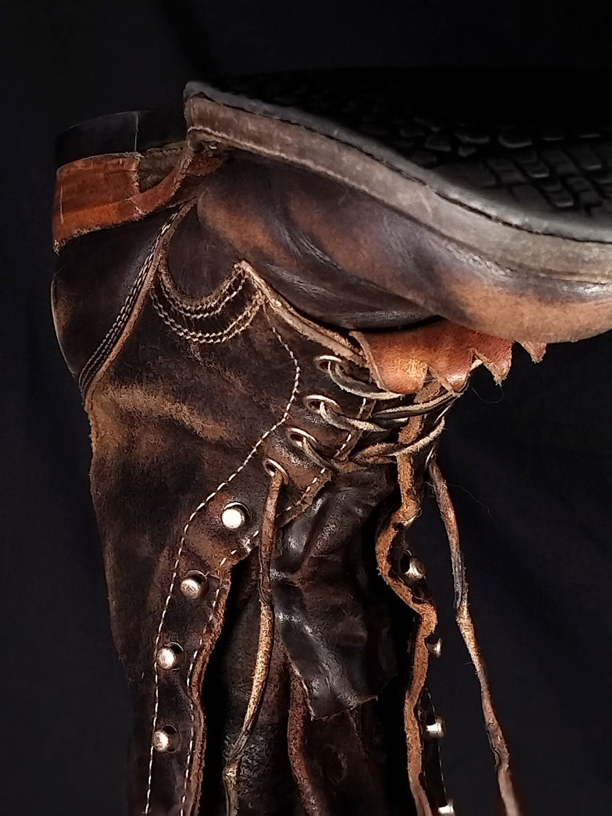 Photo by a1moyer on March 31, 2026 of the White's Custom Model in Horween Dark Brown Waxed Flesh & Seidel Brown Dress.