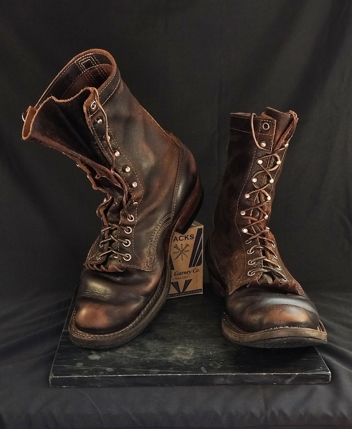 Photo by a1moyer on March 30, 2026 of the White's Custom Model in Horween Dark Brown Waxed Flesh & Seidel Brown Dress.