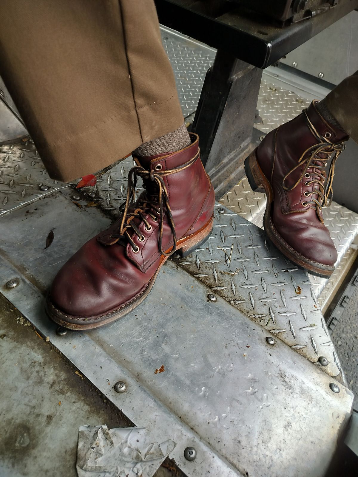 Photo by a1moyer on October 30, 2024 of the White's MP-Sherman Plain Toe in Horween Color 8 Chromexcel.