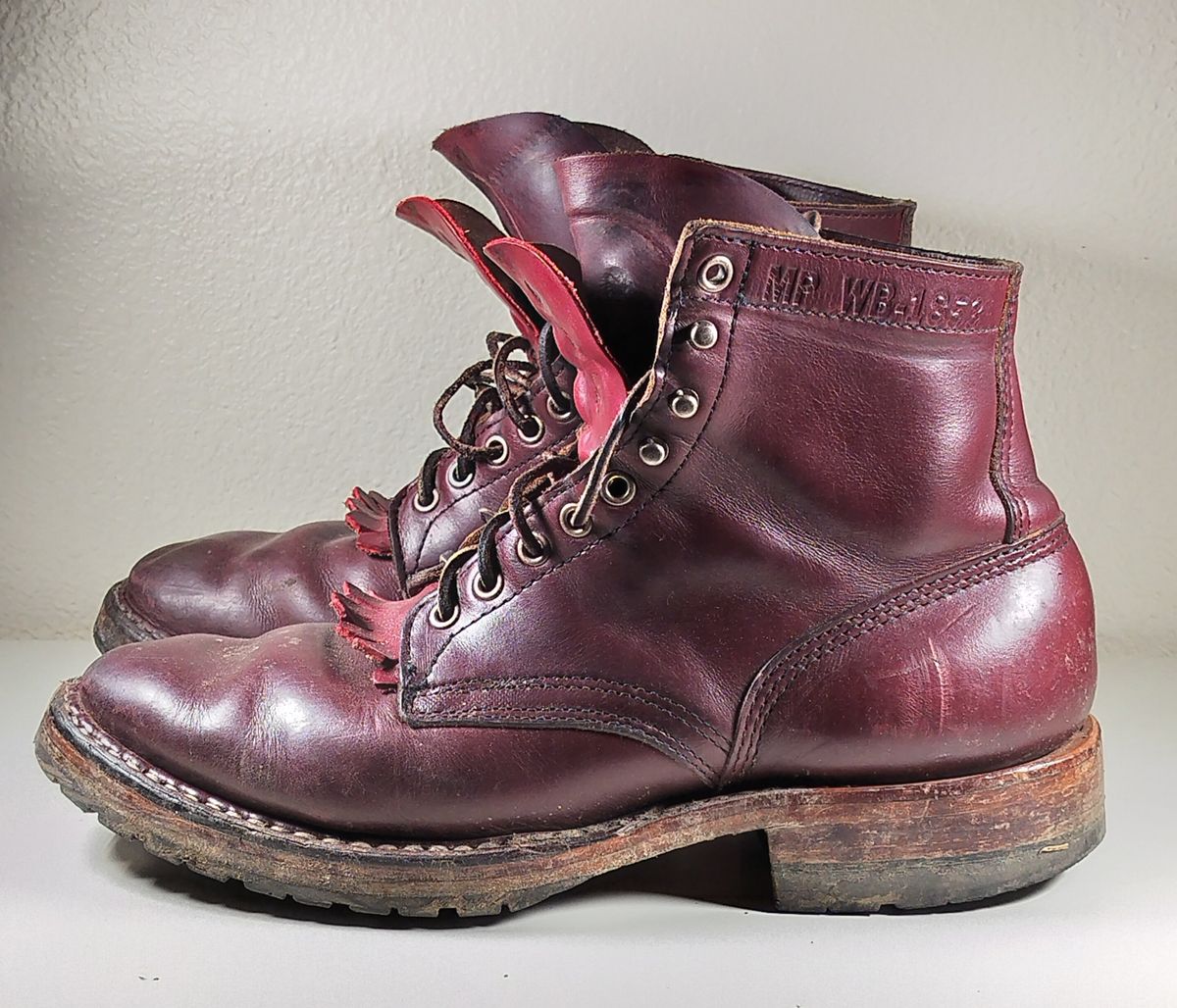 Photo by a1moyer on November 25, 2024 of the White's MP-Sherman Plain Toe in Horween Color 8 Chromexcel.