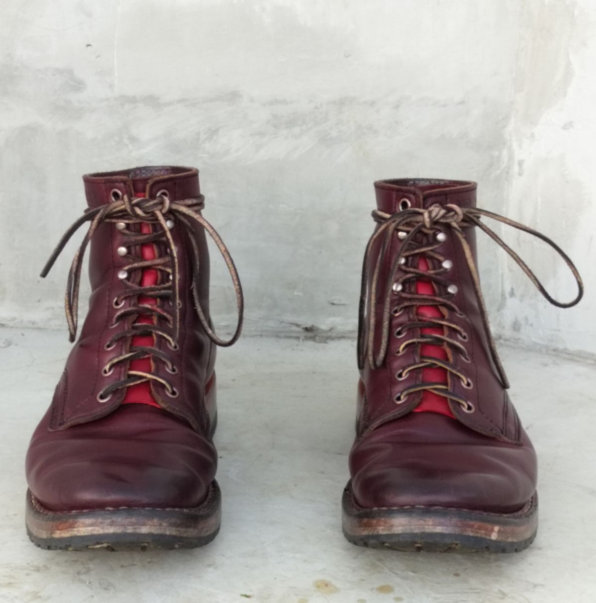 Photo by a1moyer on December 4, 2024 of the White's MP-Sherman Plain Toe in Horween Color 8 Chromexcel.