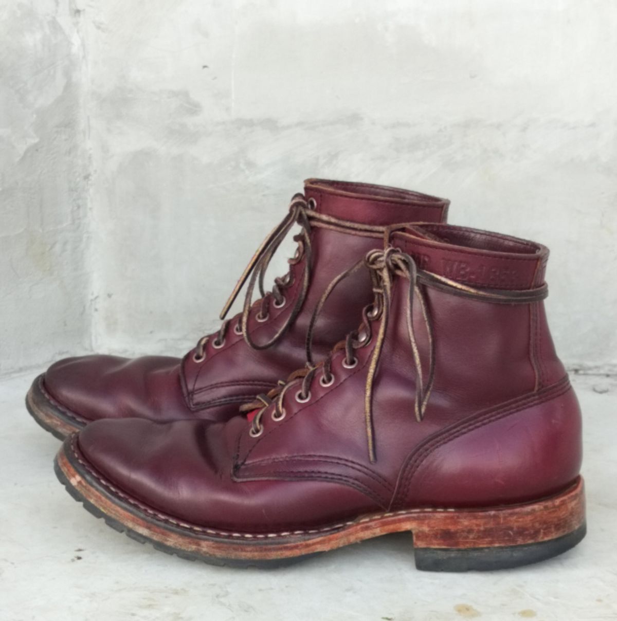 Photo by a1moyer on December 4, 2024 of the White's MP-Sherman Plain Toe in Horween Color 8 Chromexcel.