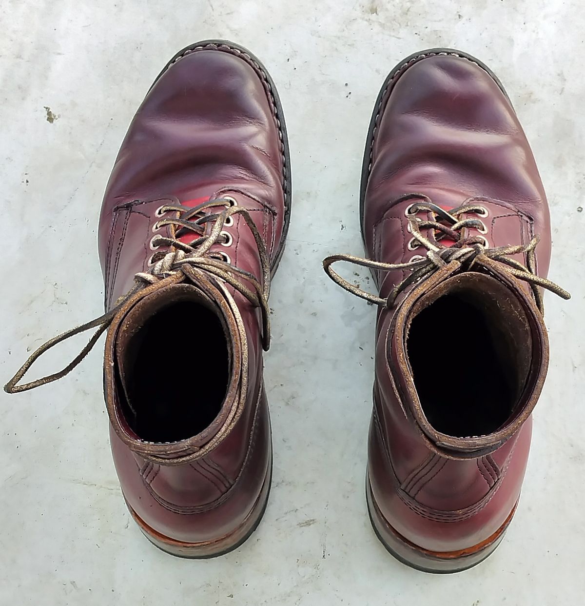 Photo by a1moyer on December 4, 2024 of the White's MP-Sherman Plain Toe in Horween Color 8 Chromexcel.
