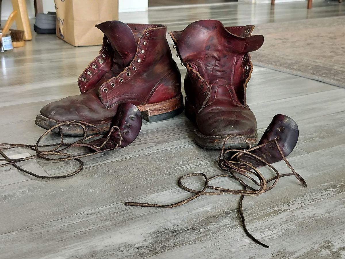 Photo by a1moyer on March 30, 2025 of the White's MP-Sherman Plain Toe in Horween Color 8 Chromexcel.