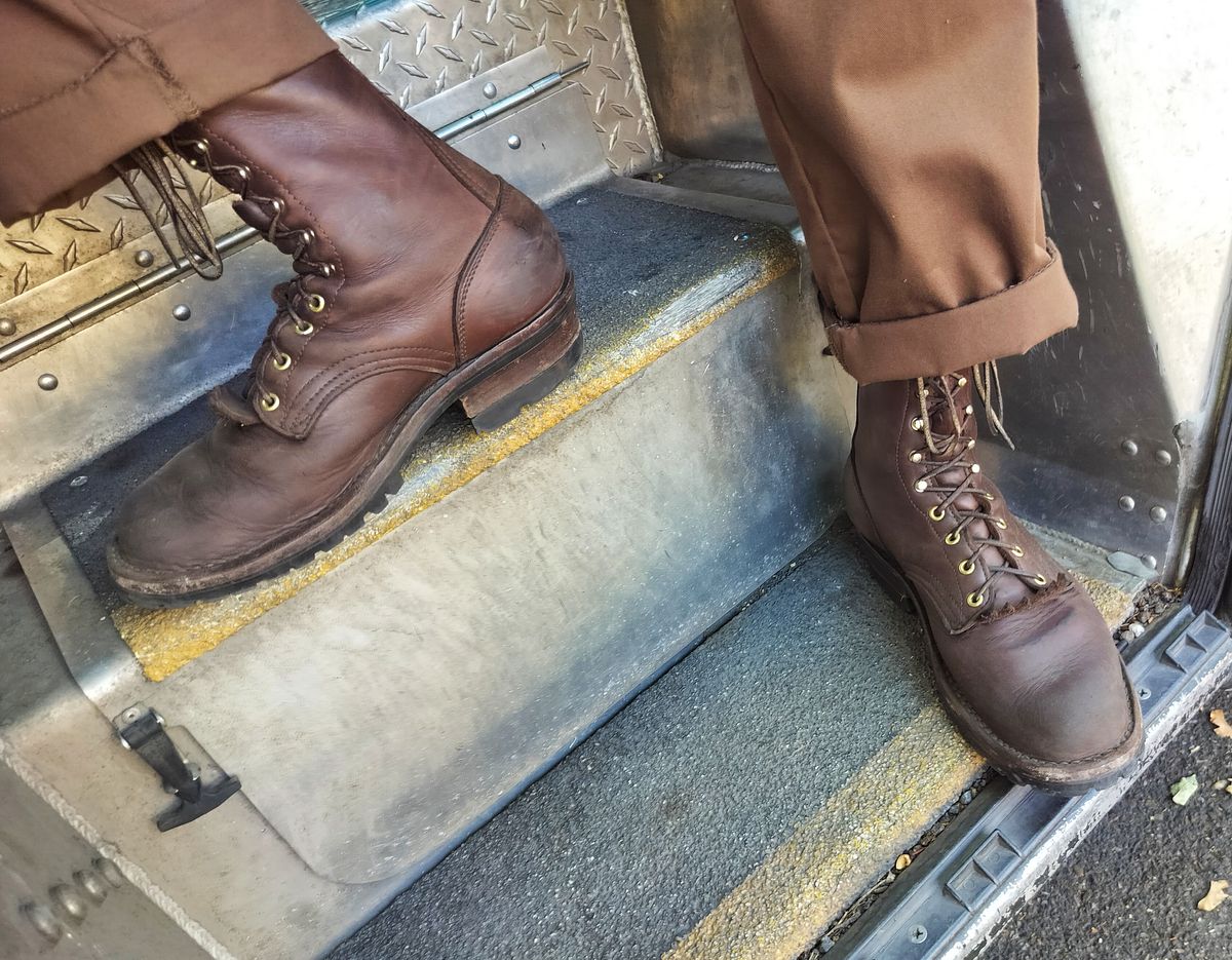 Photo by a1moyer on August 1, 2024 of the Frank's Boots The Patriot in Seidel Walnut Oil Tan.