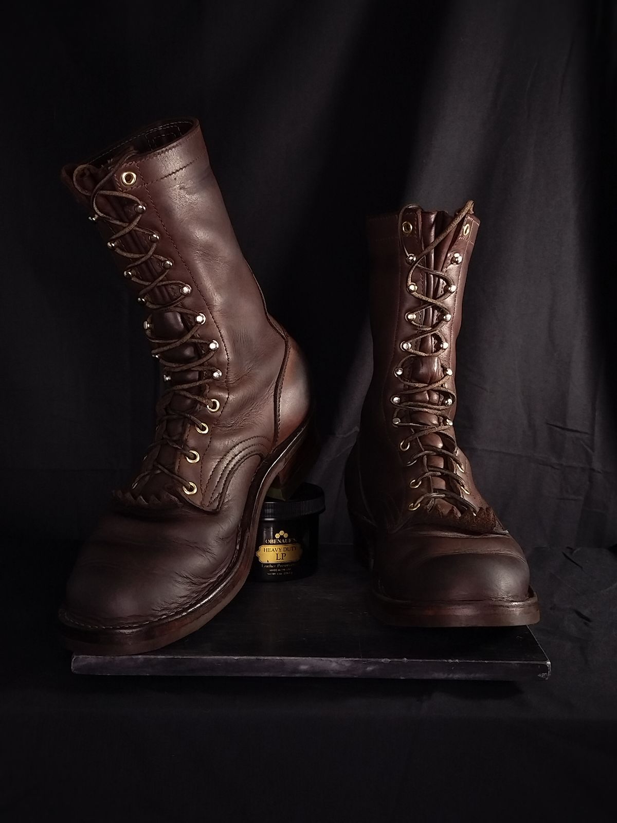 Photo by a1moyer on August 31, 2025 of the Frank's Boots The Patriot in Seidel Walnut Oil Tan.