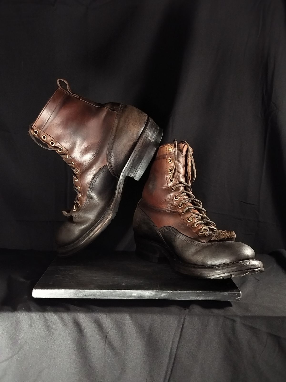 Photo by a1moyer on September 1, 2025 of the White's x Division Road LTT Logger 375 in Horween Black Waxed Flesh & Horween Natural Chromexcel.