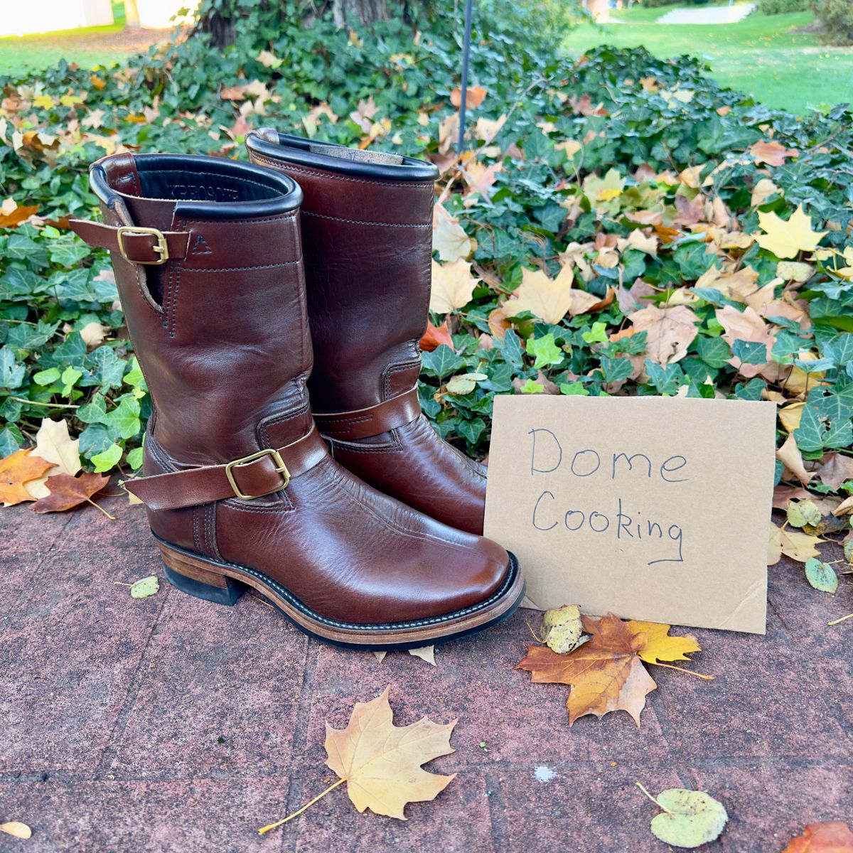 Photo by rawtofaded on November 5, 2025 of the Kreosote PaRLOR SkAR in Wickett & Craig Russet Harness with Kustom Color Treatment.