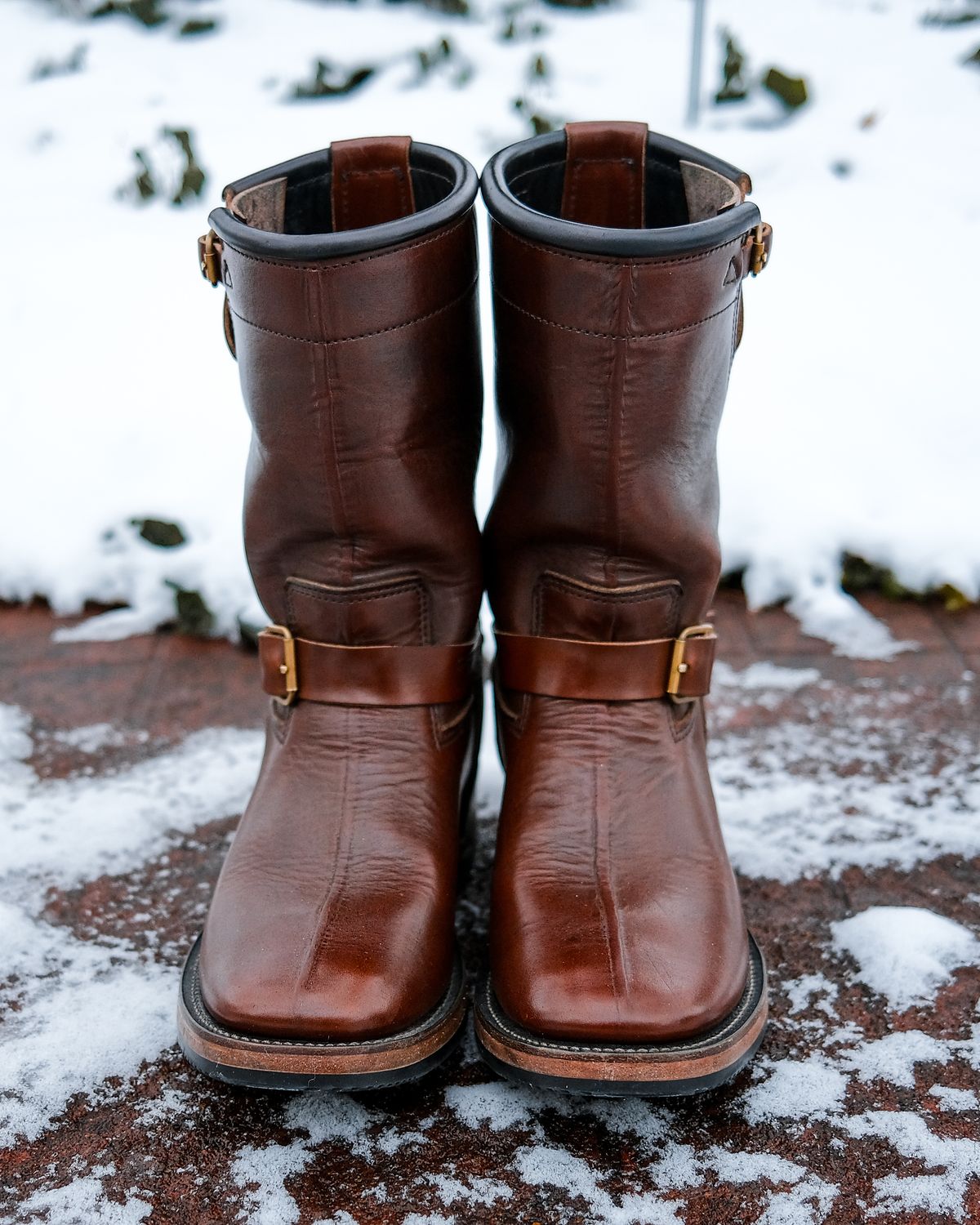 Photo by rawtofaded on December 2, 2025 of the Kreosote PaRLOR SkAR in Wickett & Craig Russet Harness with Kustom Color Treatment.