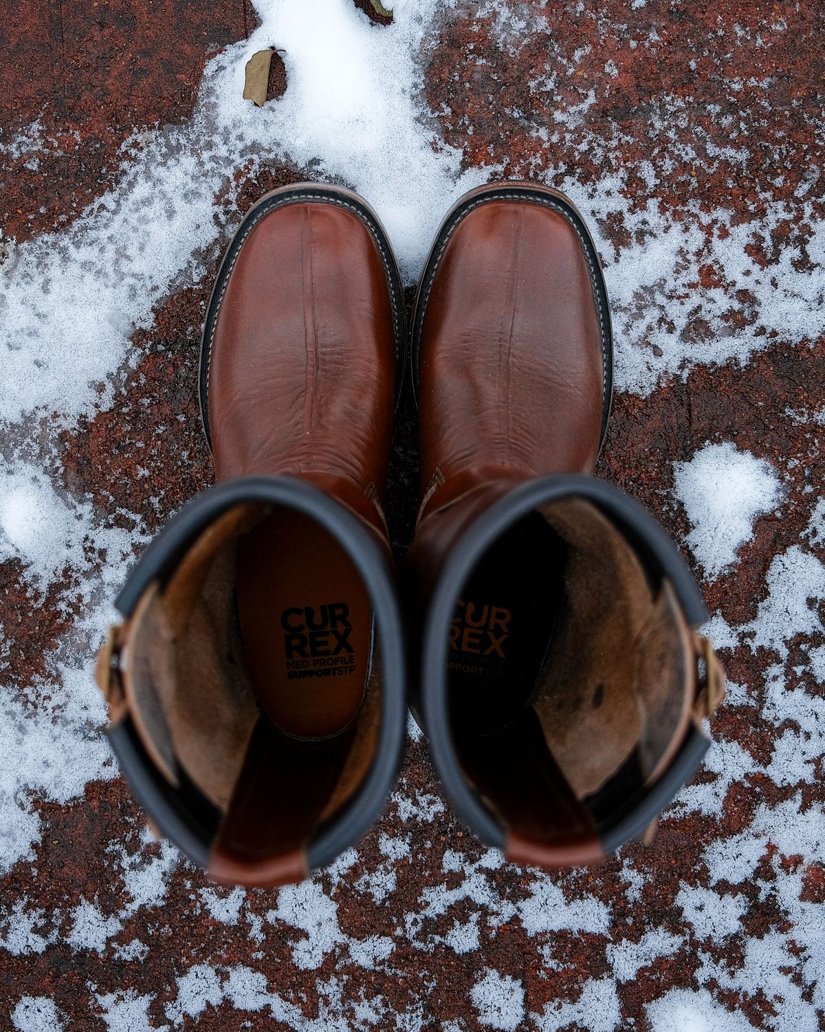 Photo by rawtofaded on December 2, 2025 of the Kreosote PaRLOR SkAR in Wickett & Craig Russet Harness with Kustom Color Treatment.