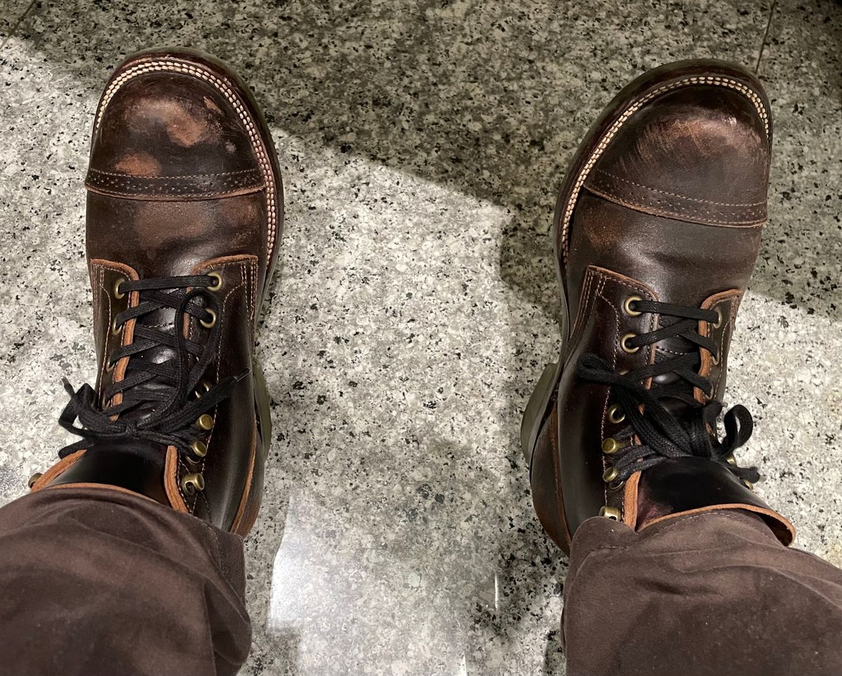 Photo by Alekirx on September 23, 2022 of the XBXS Land Boots in Horween Black Waxed Flesh.