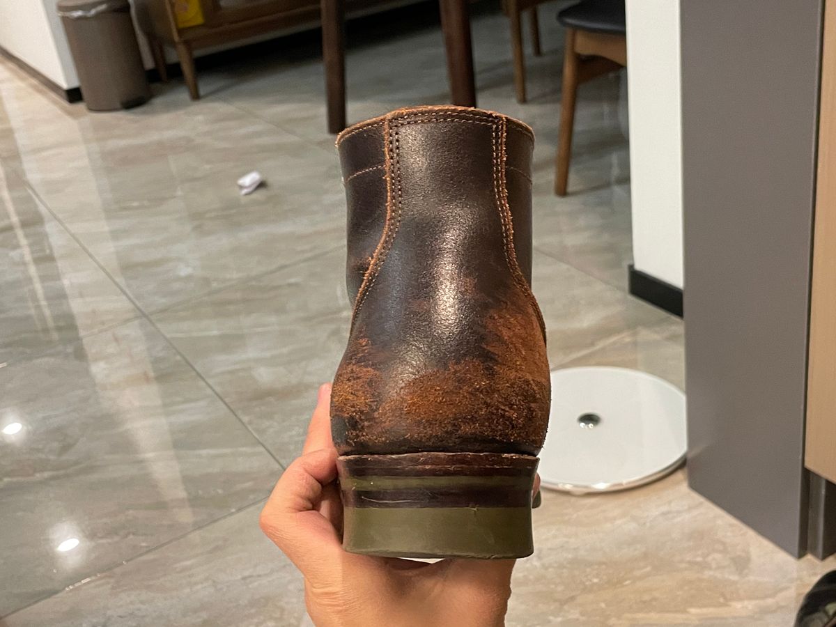 Photo by Alekirx on February 18, 2023 of the XBXS Land Boots in Horween Black Waxed Flesh.