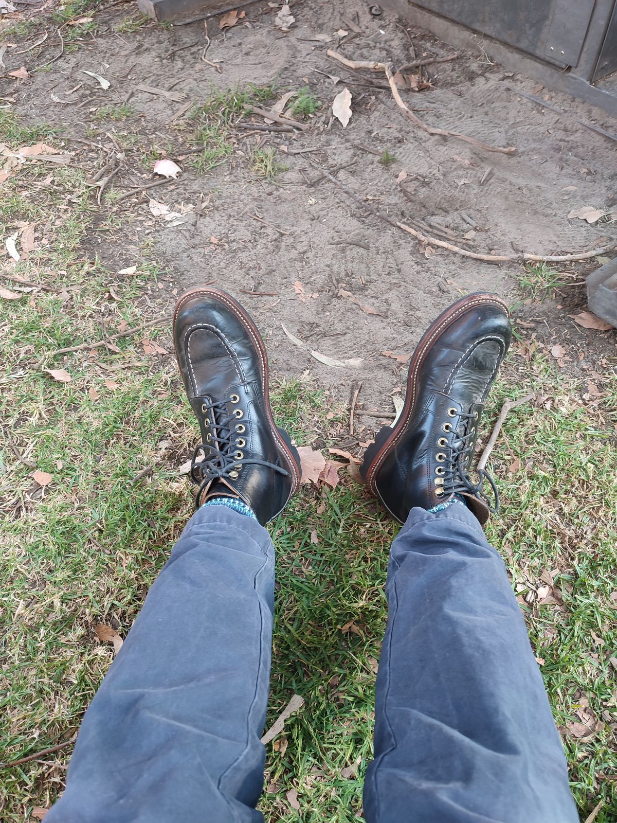 Photo by try89 on September 15, 2023 of the Grant Stone Brass Boot in Horween Black Chromexcel.