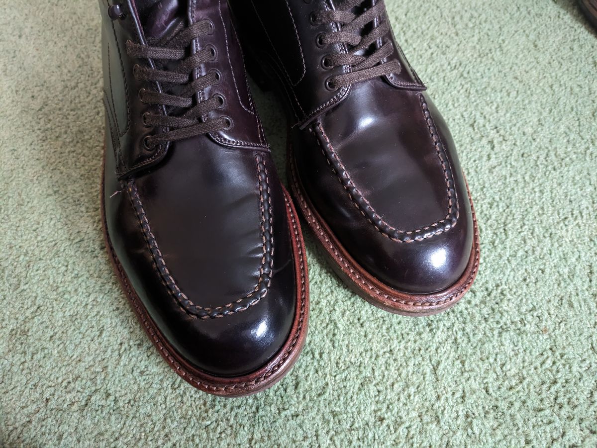 Photo by mvilla on December 18, 2023 of the Alden Indy Boot in Horween Color 8 Shell Cordovan.