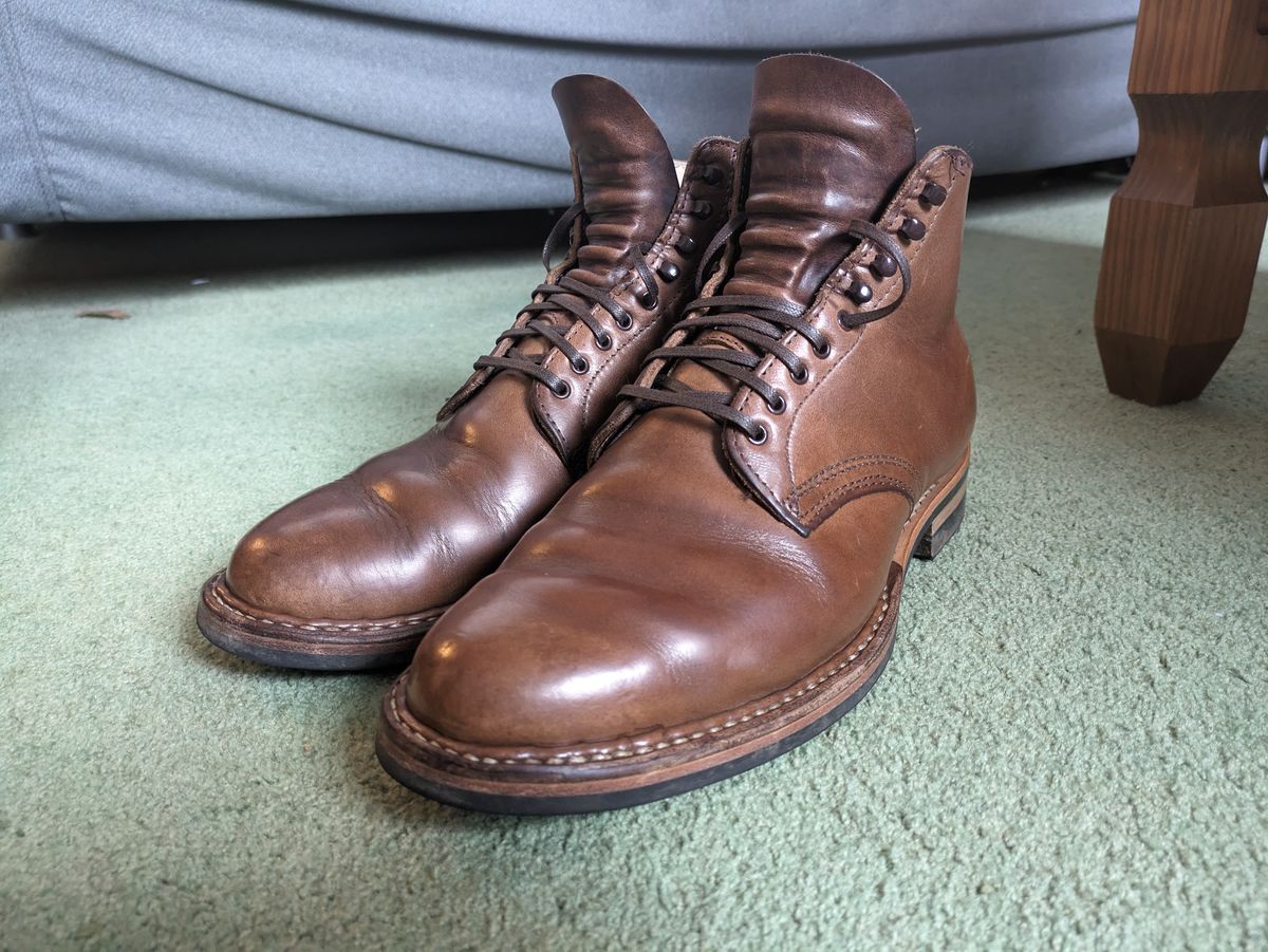 Photo by mvilla on December 18, 2023 of the White's Stevens (Plain Toe) in Horween Natural Chromexcel.