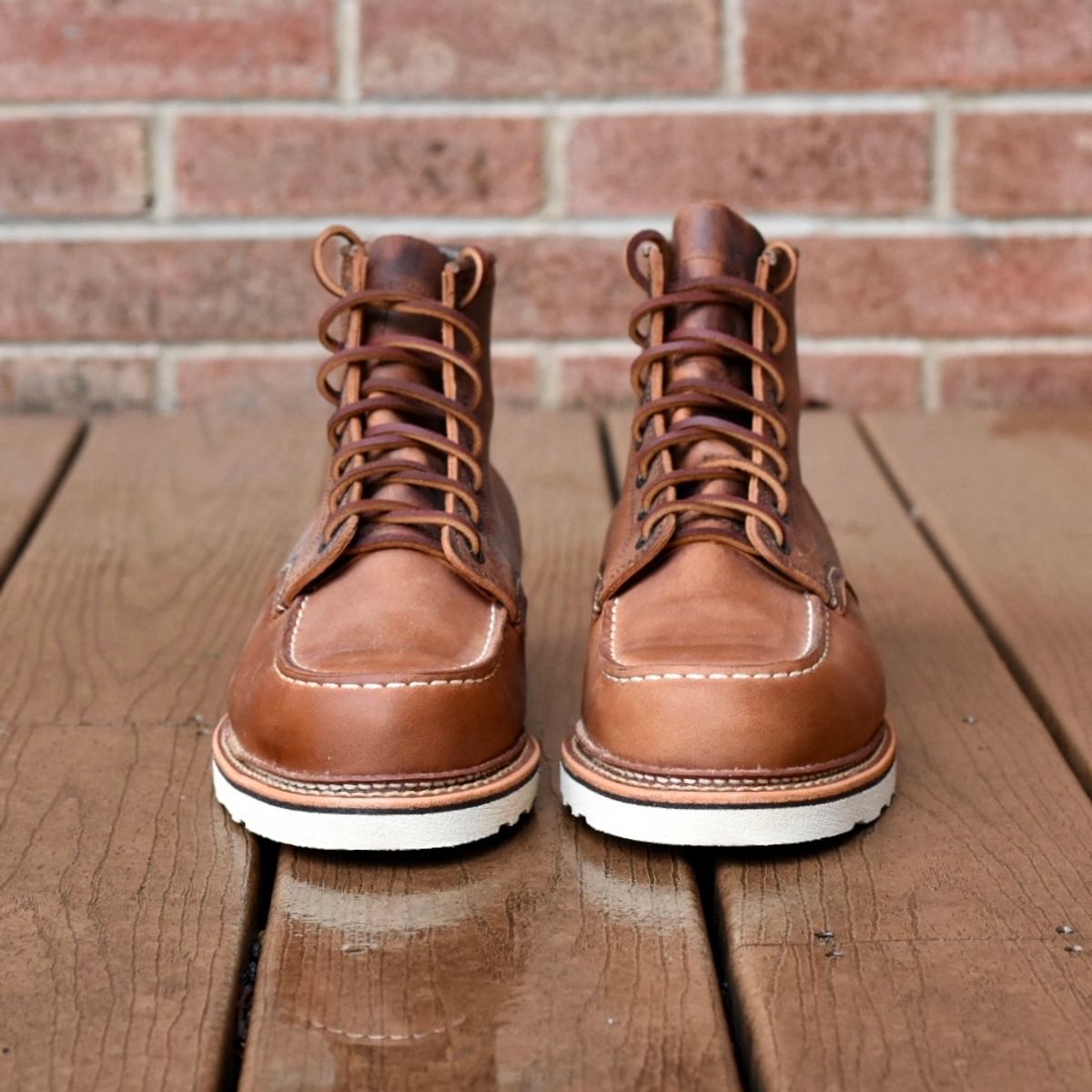 Photo by bluehenboots on October 5, 2022 of the Red Wing 6-Inch Classic Moc in S.B. Foot Copper Rough and Tough.